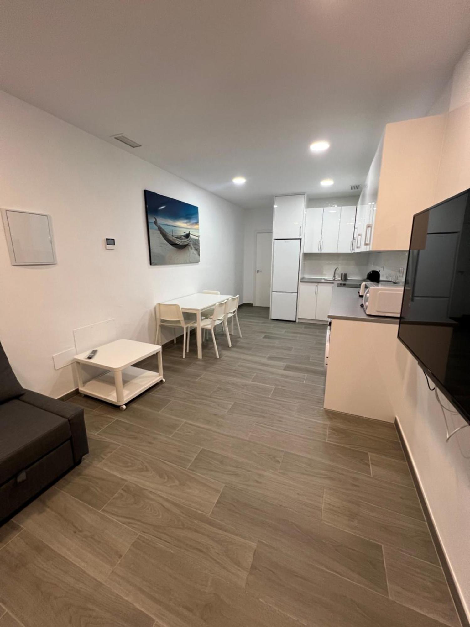 Apartamentos Montalvo Metropolis A Torremolinos Kültér fotó